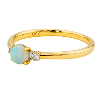 18ct gold Opal / Diamond 3 stone Ring size M